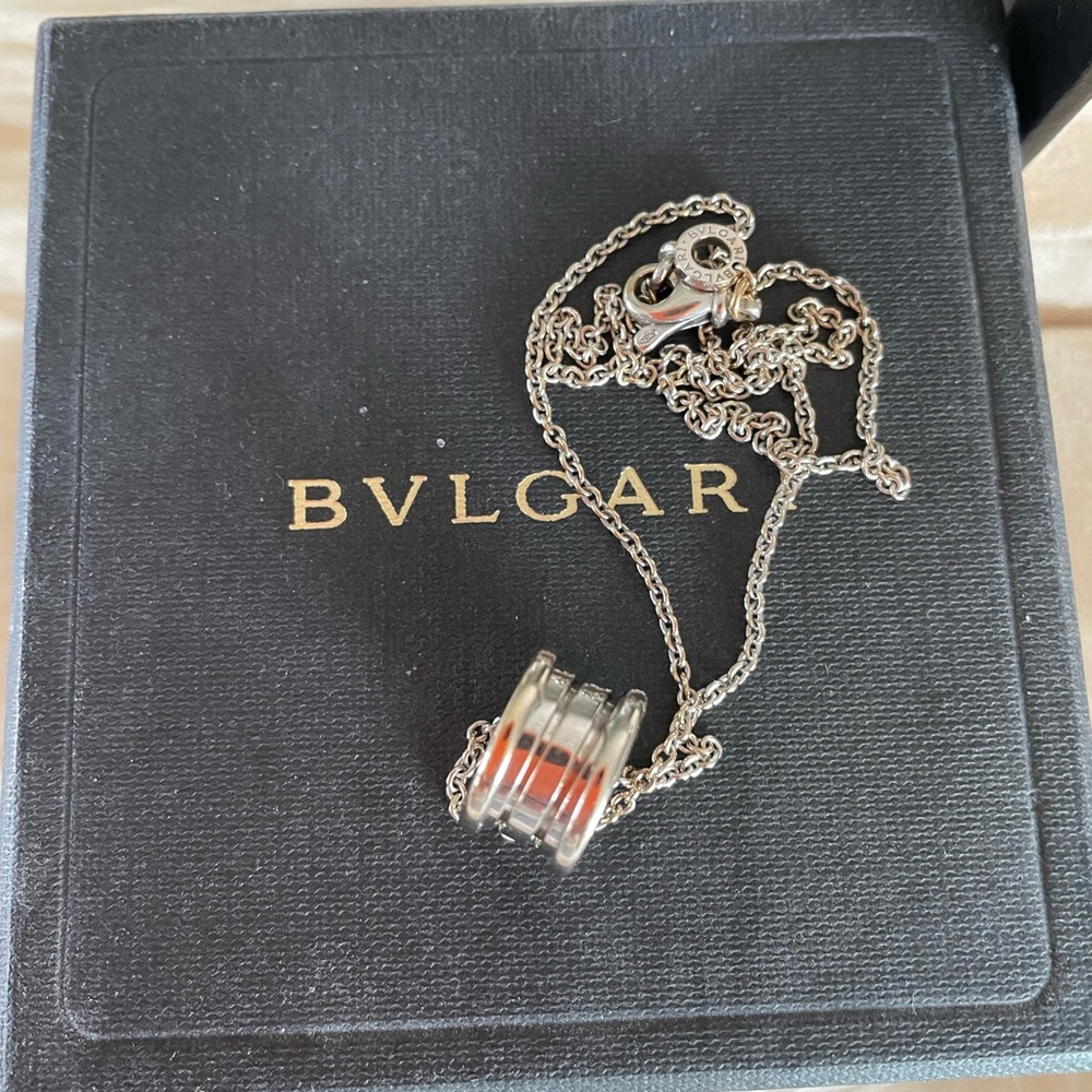 Bvlgari B.Zero1 White Gold Pendant Necklace - Picture 3 of 3